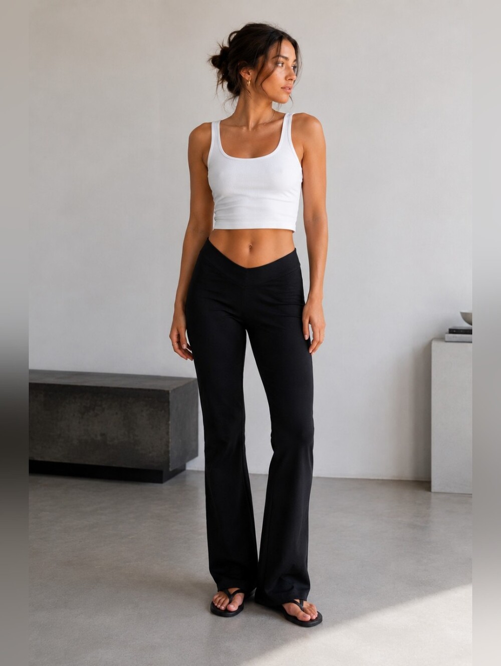Danielle Bernstein by WeWoreWhat Scoop Front Ponte Knit Flare Pants Women's 4